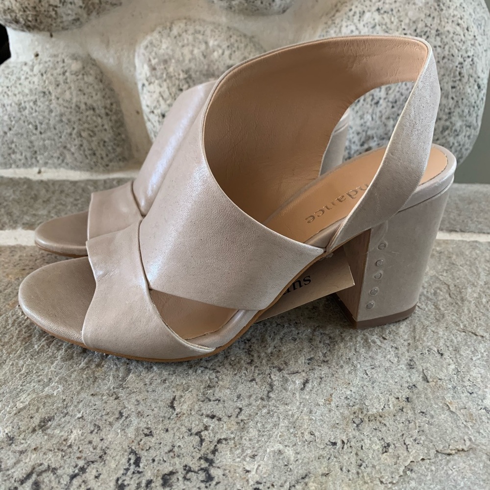 🆕SUNDANCE taupe leather peep-toe sandals